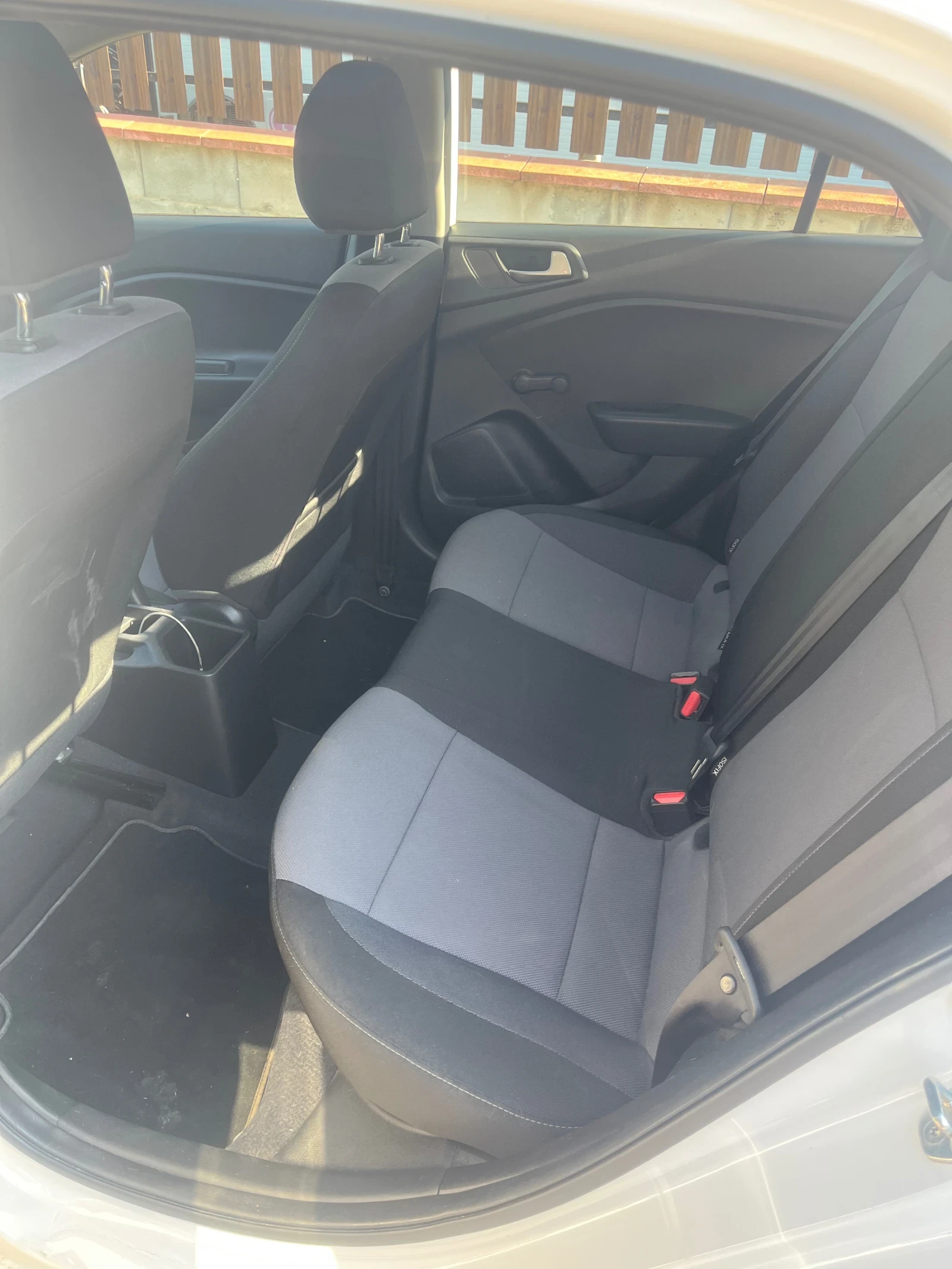 Hyundai I20, снимка 9 - Автомобили и джипове - 54981840