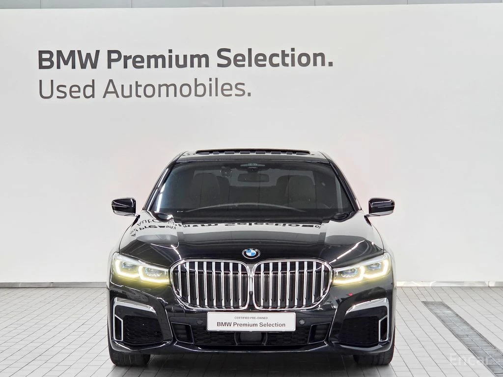 BMW 740 M* SPORT* LASER* ОБДУХВАНЕ* ДИСТРОНИК* МАСАЖ* , снимка 3 - Автомобили и джипове - 54988095