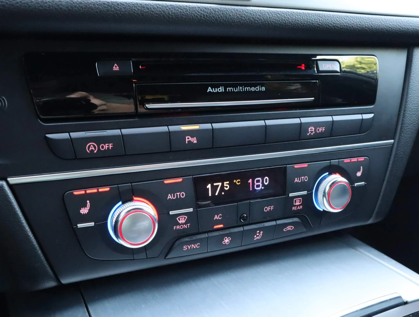 Audi A6 3.0TDI/Sline/RS Packet/Камера/Подгрев/FullLed/, снимка 11 - Автомобили и джипове - 55675934