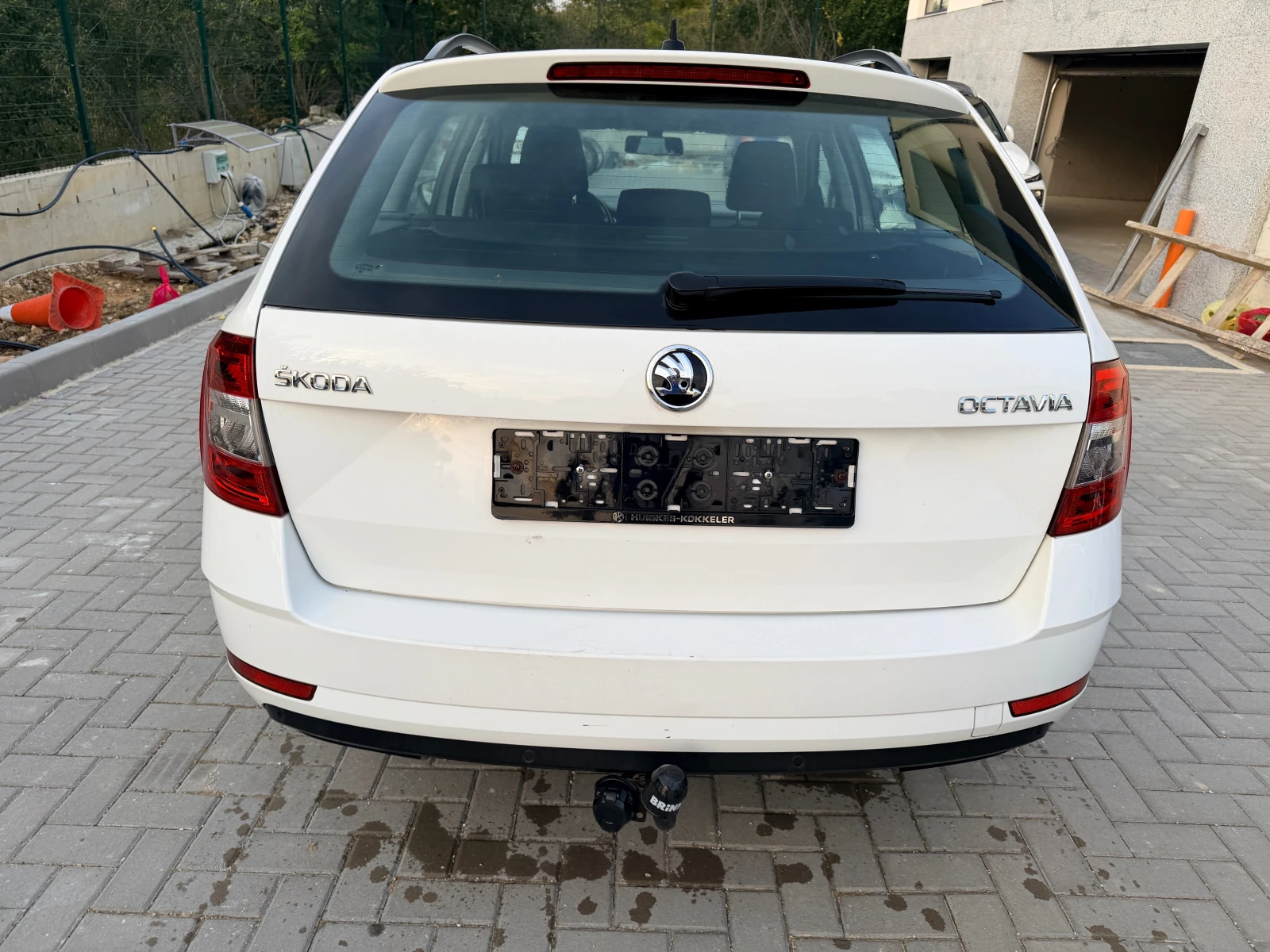 Skoda Octavia 1.5 TSI, снимка 7 - Автомобили и джипове - 56087577