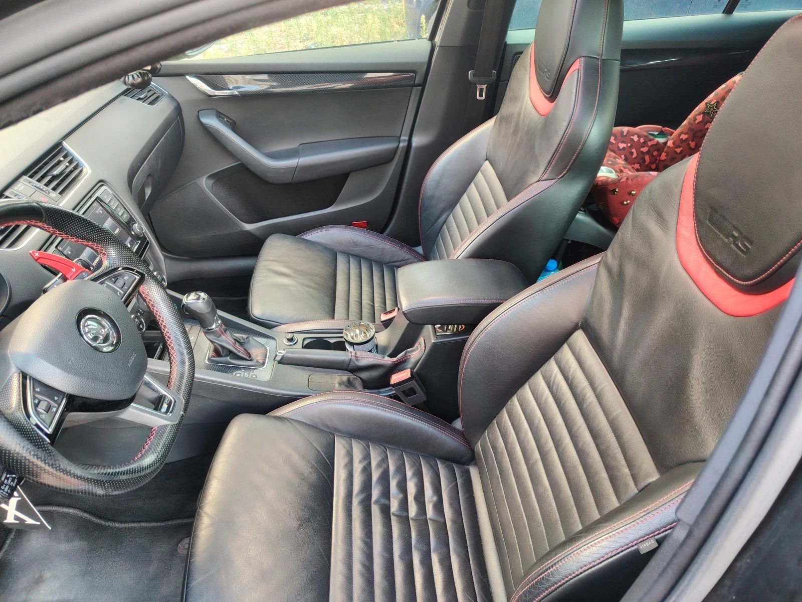 Skoda Octavia 2.0 tdi VRS, снимка 8 - Автомобили и джипове - 56287872