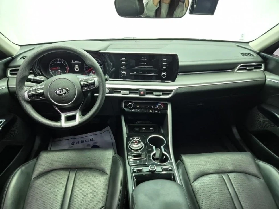Kia K5 2.0 Бензин / Тренди, снимка 9 - Автомобили и джипове - 56482864