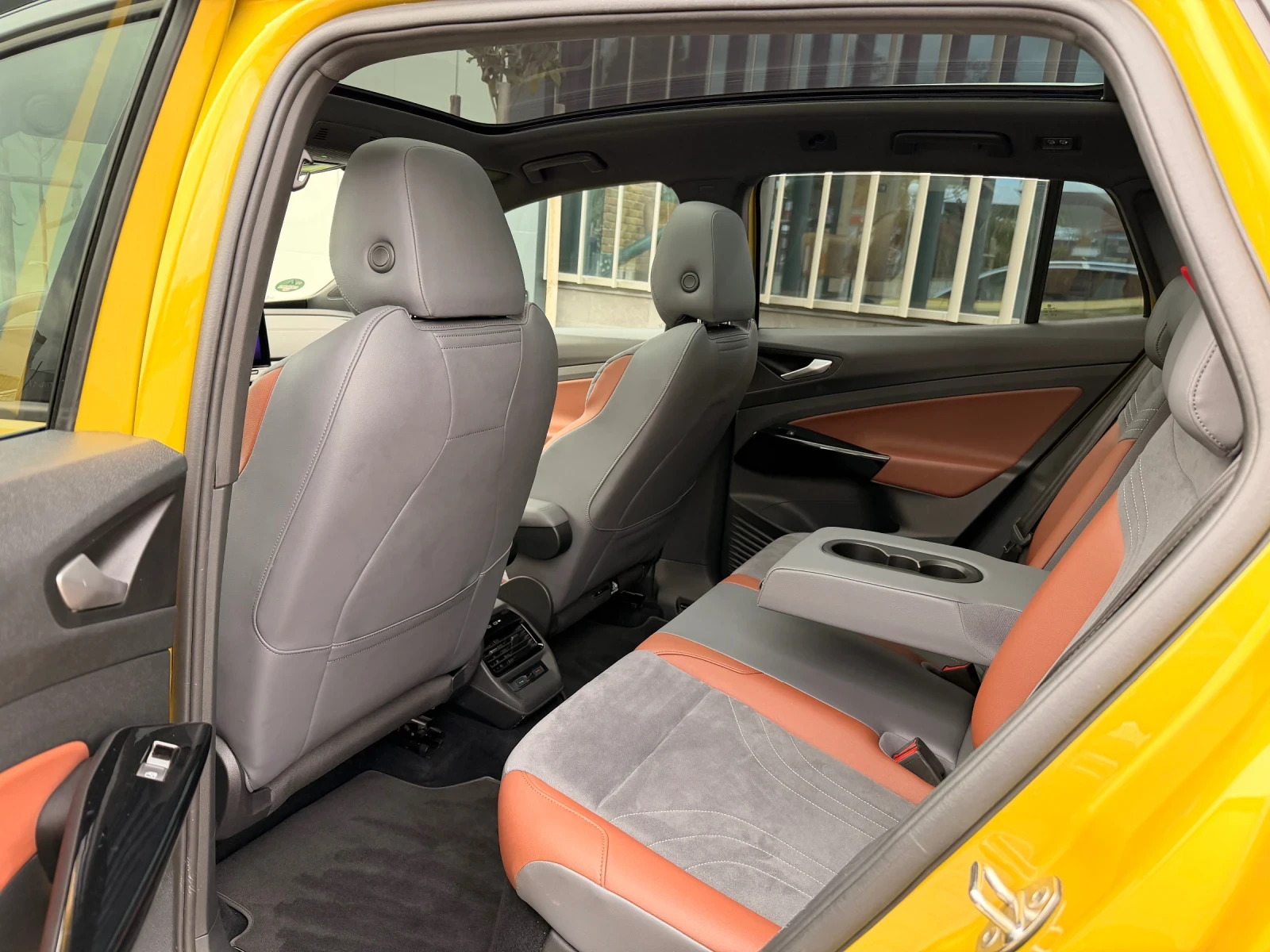 VW ID.4, снимка 10 - Автомобили и джипове - 56553869