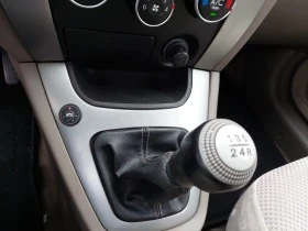 Hyundai Tucson 2, 0i  ГАЗ/БЕНЗИН, снимка 11