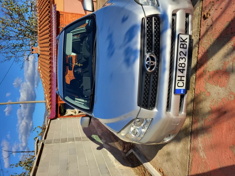 Toyota Rav4, снимка 1 - Автомобили и джипове - 48130169