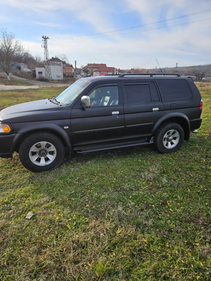 Mitsubishi Pajero sport, снимка 3 - Автомобили и джипове - 48347112