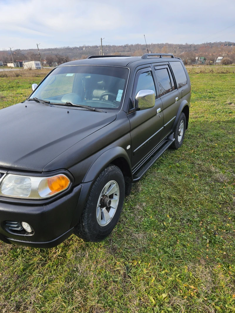 Mitsubishi Pajero sport, снимка 2 - Автомобили и джипове - 48347112