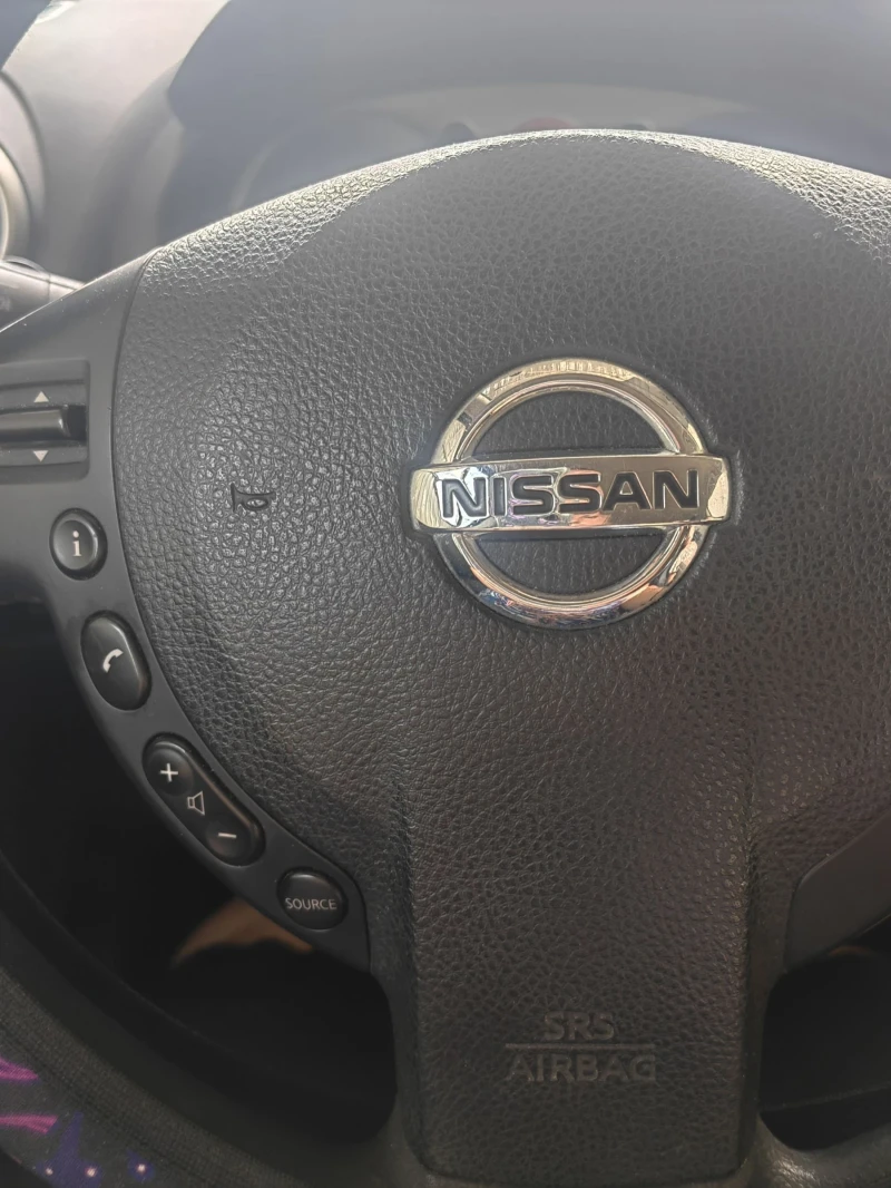 Nissan Qashqai, снимка 5 - Автомобили и джипове - 49346841