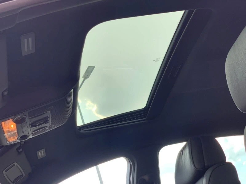 BMW X6 4.0d РЕГИСТРИРАН 8 скорости 5 местен М-перформърс, снимка 12 - Автомобили и джипове - 52630540