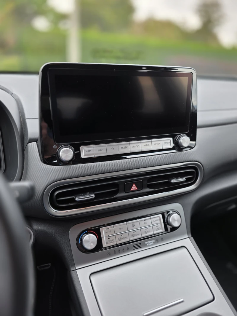 Hyundai Kona FACELIFT / 64 KW / ГАРАНЦИЯ, снимка 13 - Автомобили и джипове - 51860216