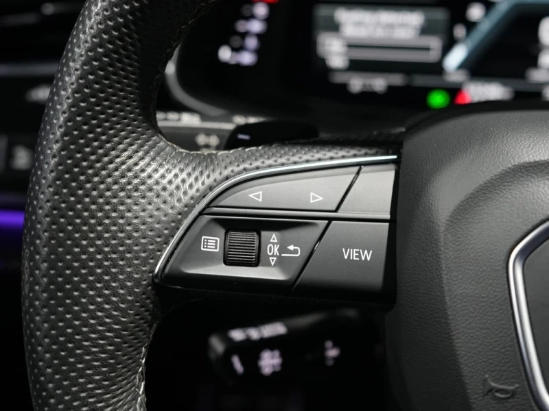 Audi SQ8 * CARFAX * ЦЕНА ДО БЪЛГАРИЯ, снимка 13 - Автомобили и джипове - 52969163