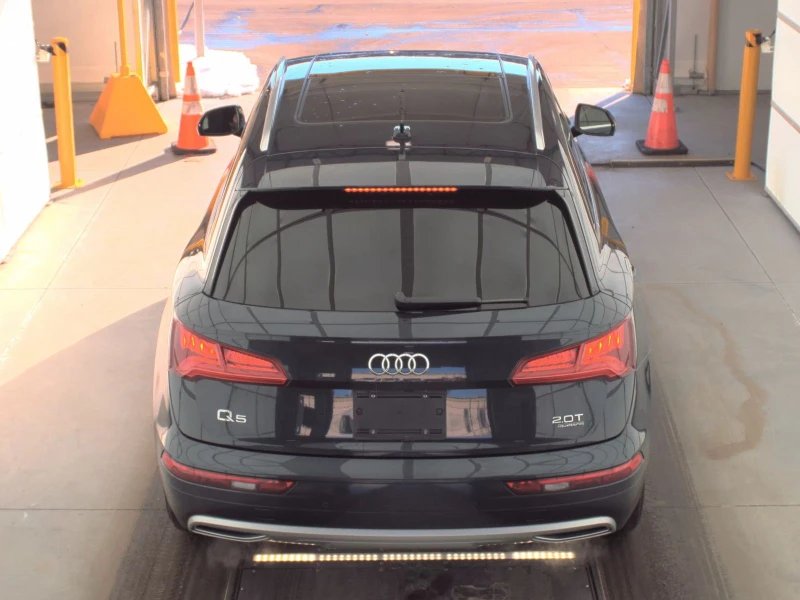 Audi Q5 Premium Plus, снимка 5 - Автомобили и джипове - 53433538