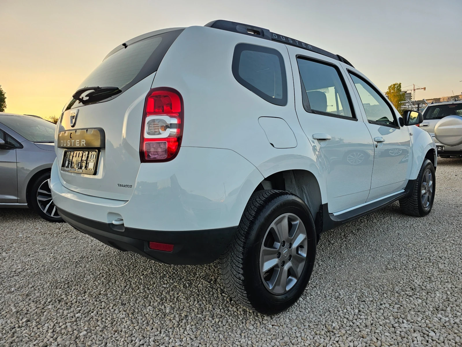 Dacia Duster 1.6i, 105к.с., GPL - изображение 4