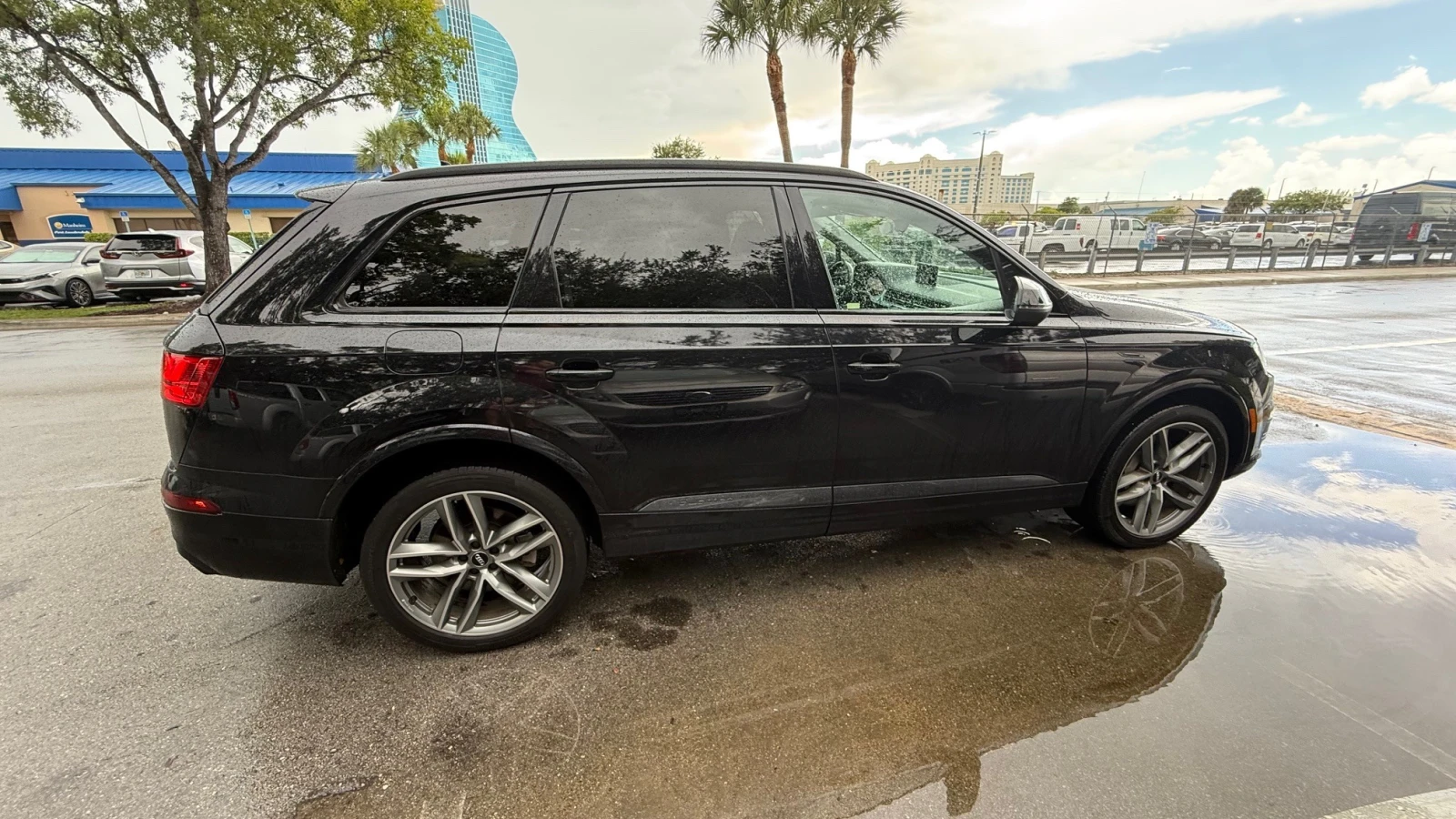 Audi Q7 Prestige 3.0T* CARFAX* АВТОФИНАНСИРАНЕ*  - изображение 4