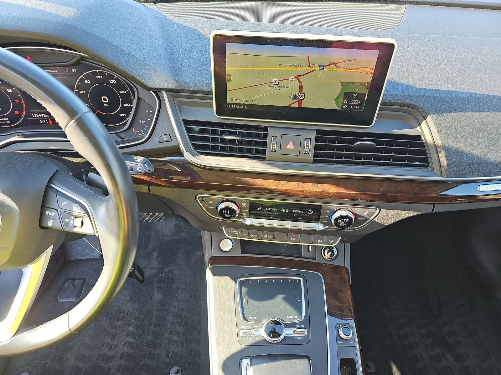 Audi Q5 Premium Plus - изображение 10