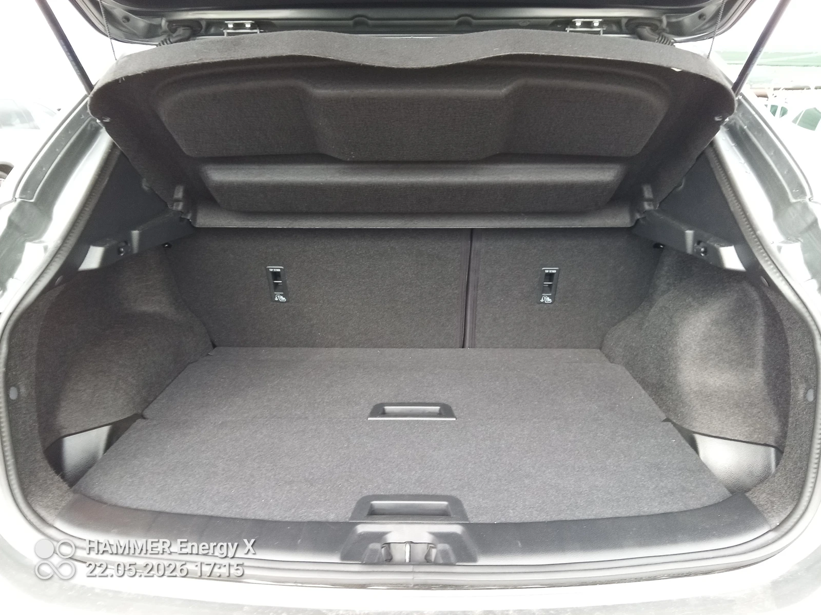 Nissan Qashqai 1.6d avtomat, снимка 12 - Автомобили и джипове - 54648916