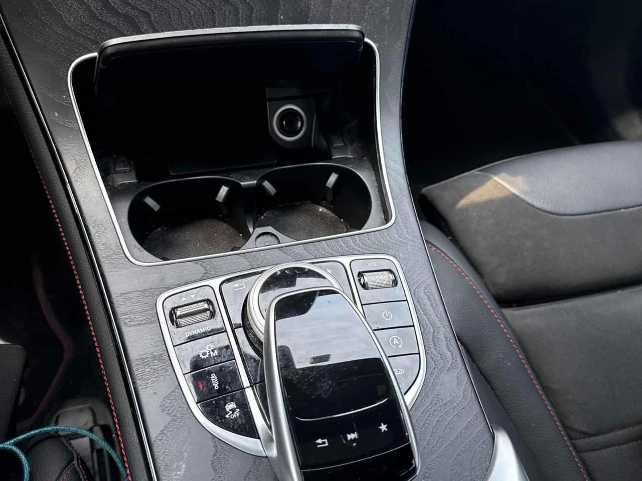 Mercedes-Benz GLC * AMG 43 * CARFAX * ЦЕНА ДО БГ, снимка 13 - Автомобили и джипове - 55398695