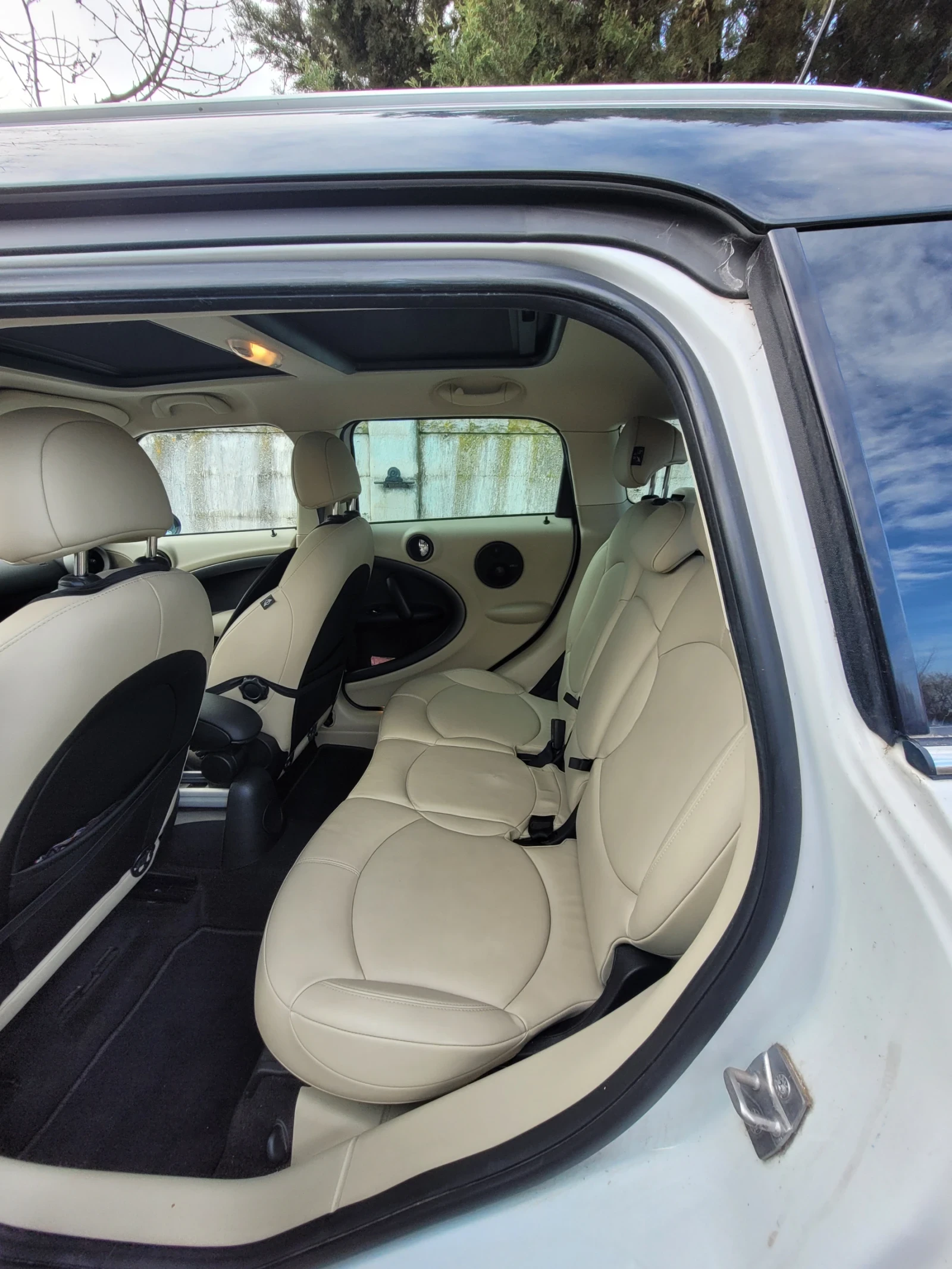 Mini Countryman, снимка 12 - Автомобили и джипове - 55565393