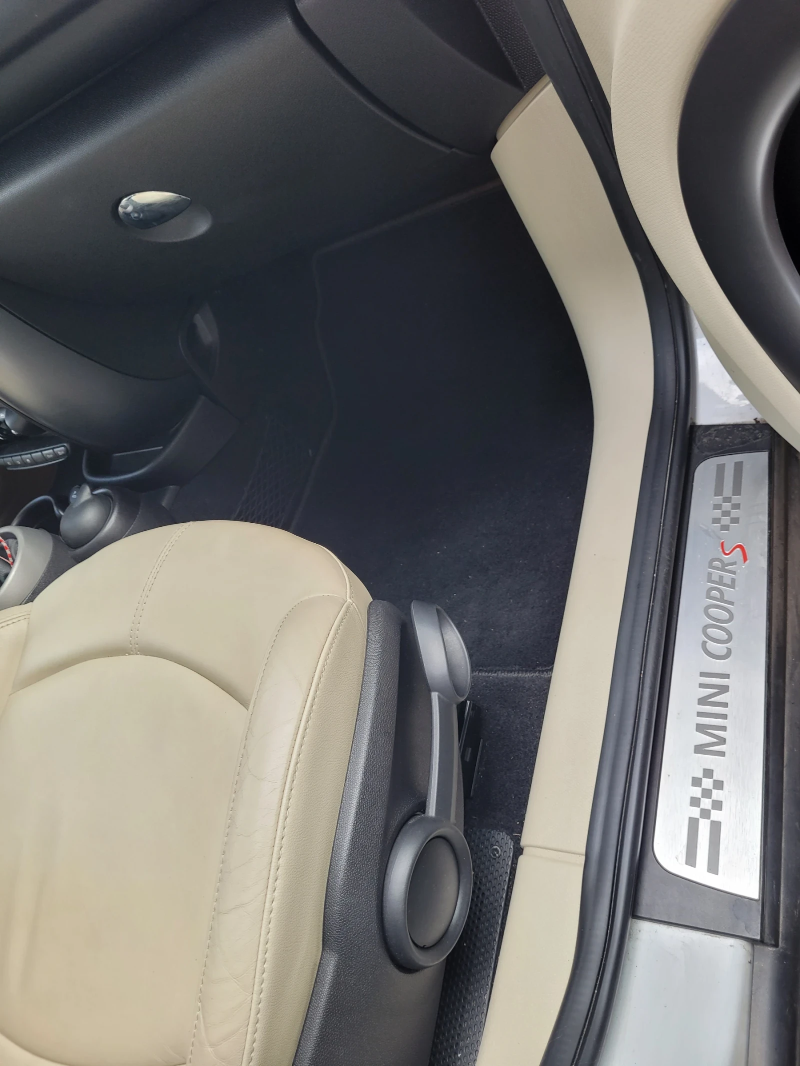 Mini Countryman, снимка 6 - Автомобили и джипове - 55565393