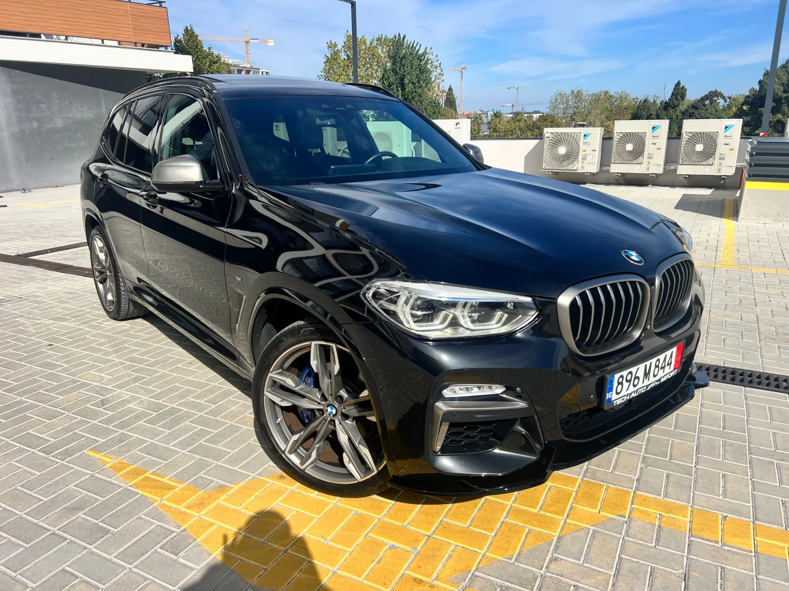 BMW X3 M40i* Дистроник* 360 камери* 2 комплект джанти, снимка 2 - Автомобили и джипове - 56536828