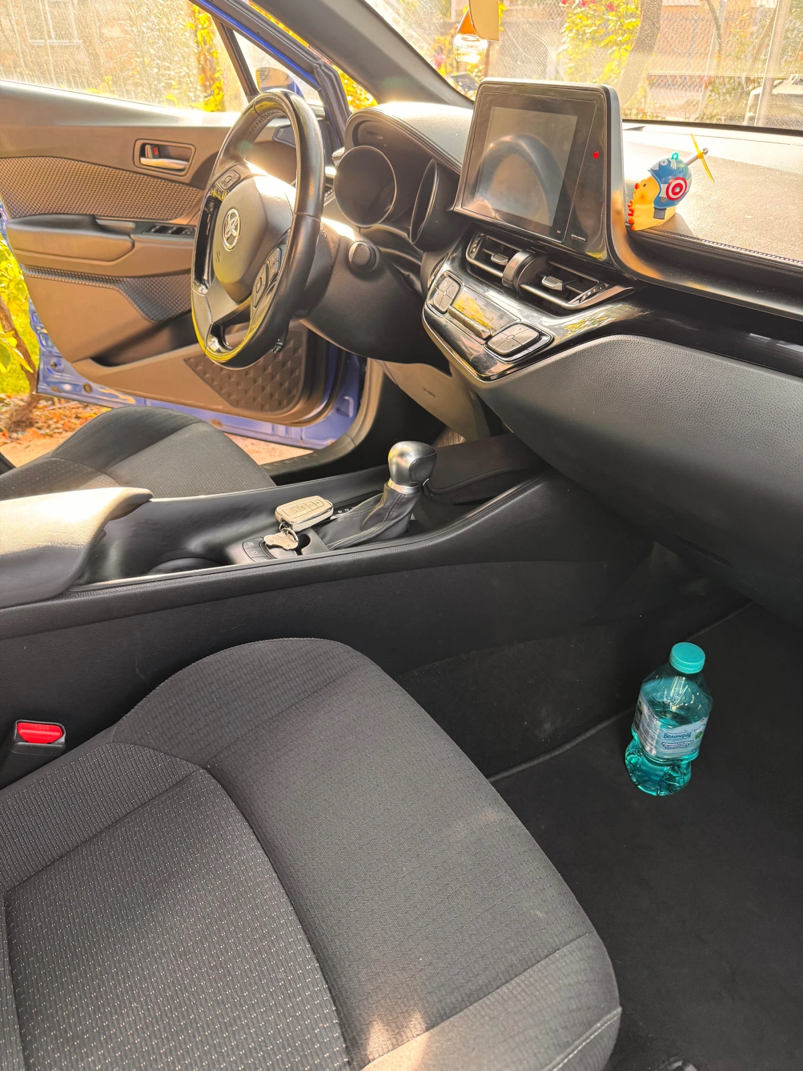 Toyota C-HR, снимка 7 - Автомобили и джипове - 56634524