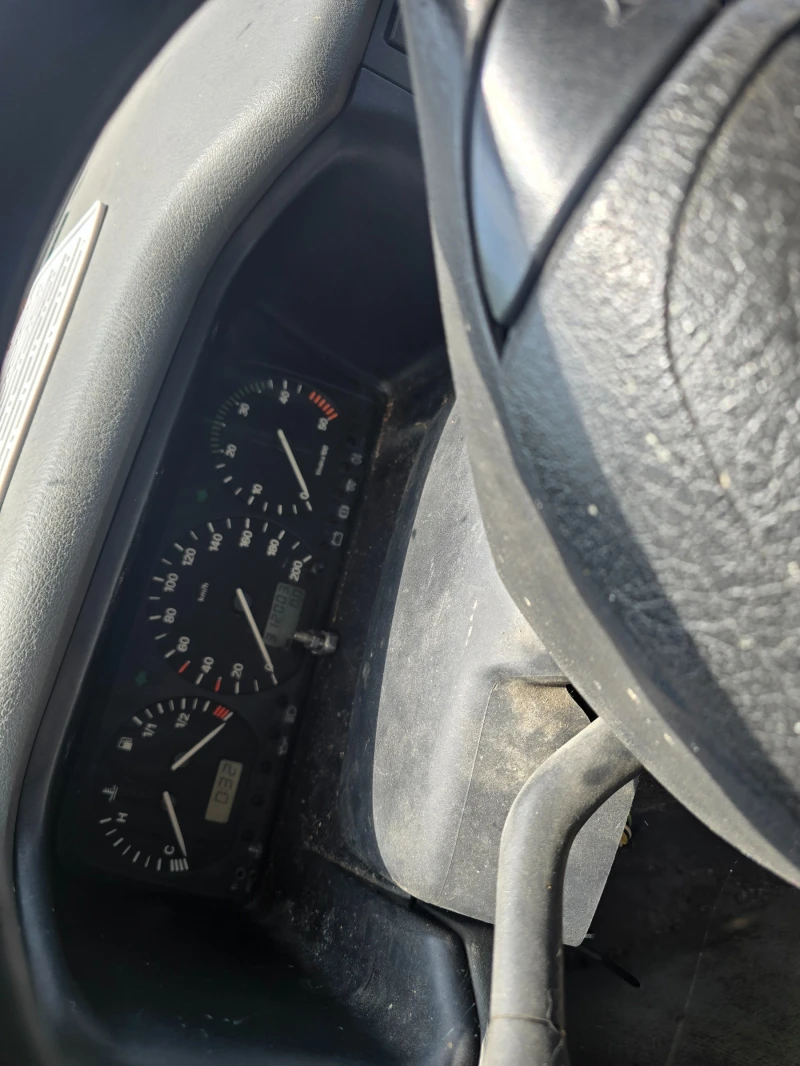 VW T4 2.5  TDI MULTIVAN, снимка 9 - Бусове и автобуси - 50653687