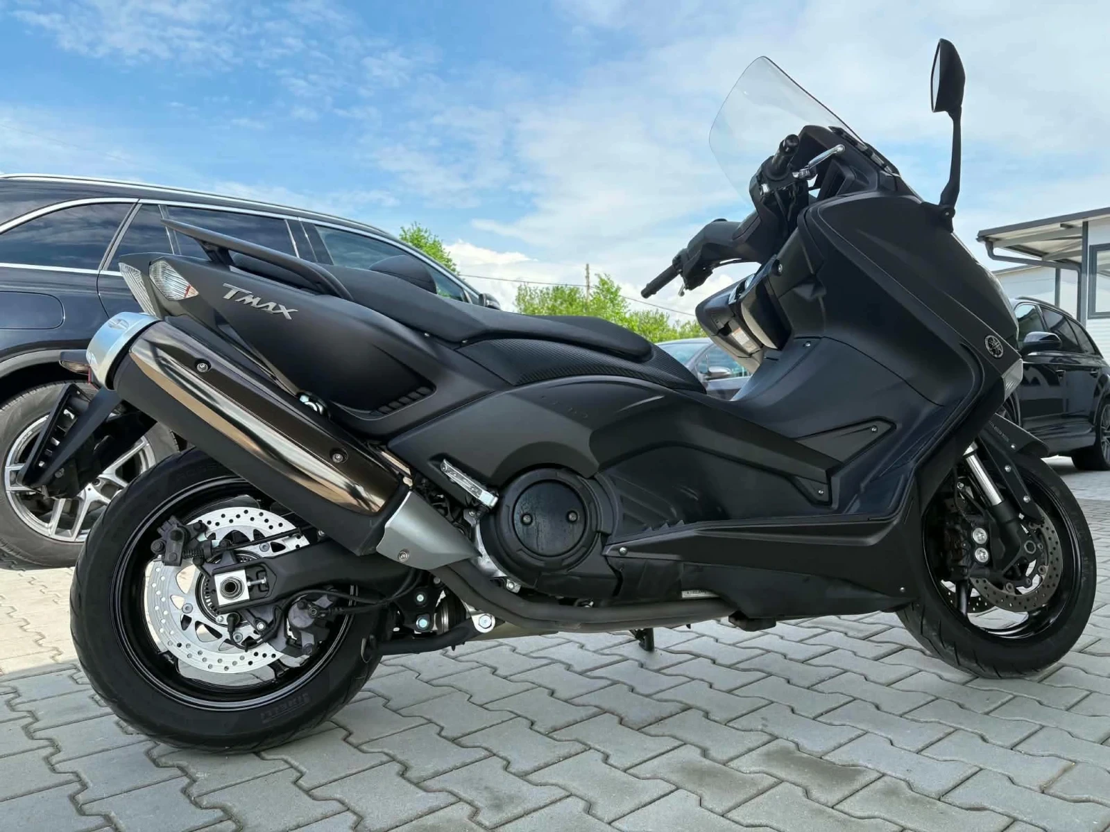 Yamaha T-max 530 LED KEYLESS, снимка 8 - Мотоциклети и мототехника - 54758190
