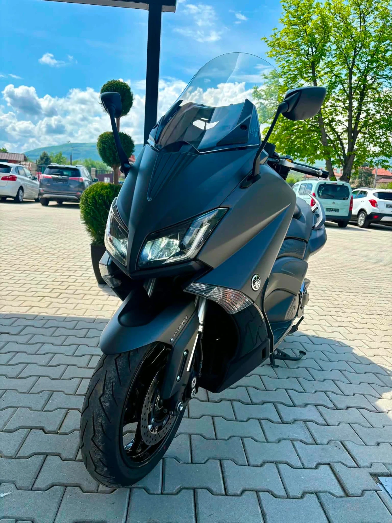 Yamaha T-max 530 LED KEYLESS, снимка 5 - Мотоциклети и мототехника - 54758190