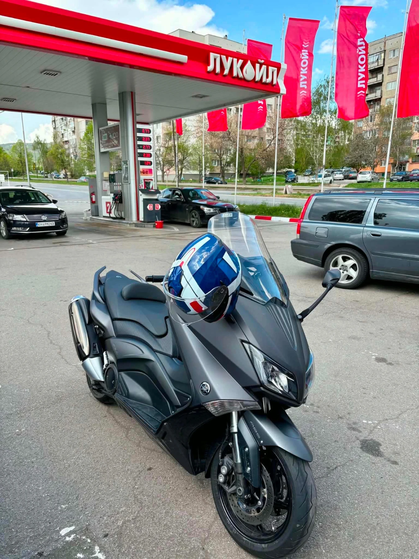 Yamaha T-max 530 LED KEYLESS, снимка 4 - Мотоциклети и мототехника - 54758190