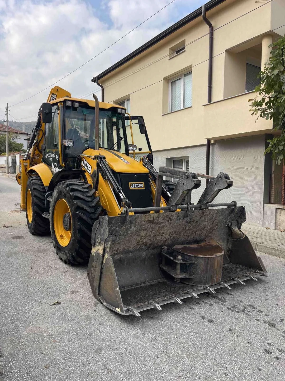 Багер JCB 4CX PRO  | Auto.bg — изображение 1