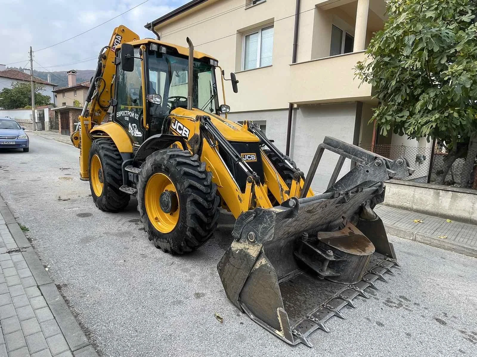 Багер JCB 4CX PRO , снимка 4 - Индустриална техника - 54037027