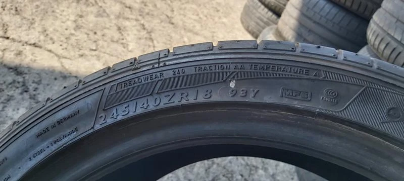 Гуми Летни 245/40R18, снимка 3 - Гуми и джанти - 29876895