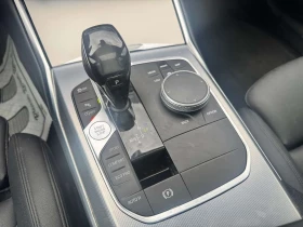 BMW 330 * 330i xDrive * CARFAX * ШИБИДАХ * BLIND SPOT * , снимка 12