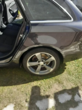 Audi A4 2.0 TDI FACELIFT, снимка 10