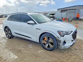 Audi E-Tron 55 PREMIUM PLUS QUATTRO, снимка 4