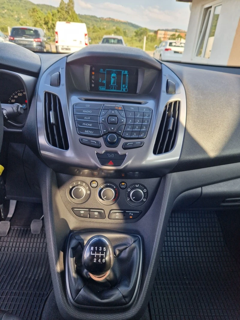 Ford Connect 1.0i, снимка 9 - Автомобили и джипове - 46764636