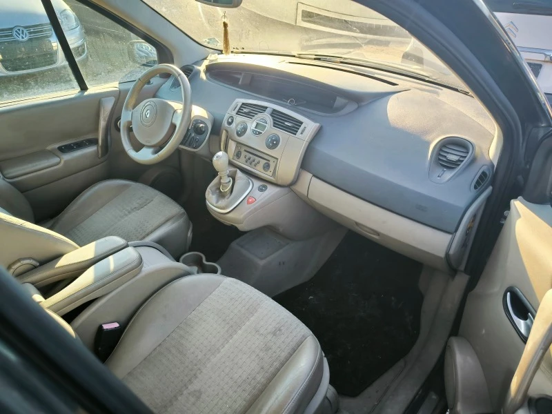 Renault Scenic 1.9TDI, снимка 5 - Автомобили и джипове - 44161109