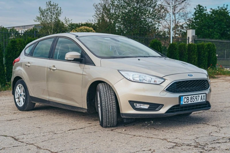 Ford Focus 1.0 EcoBoost, снимка 2 - Автомобили и джипове - 46919471