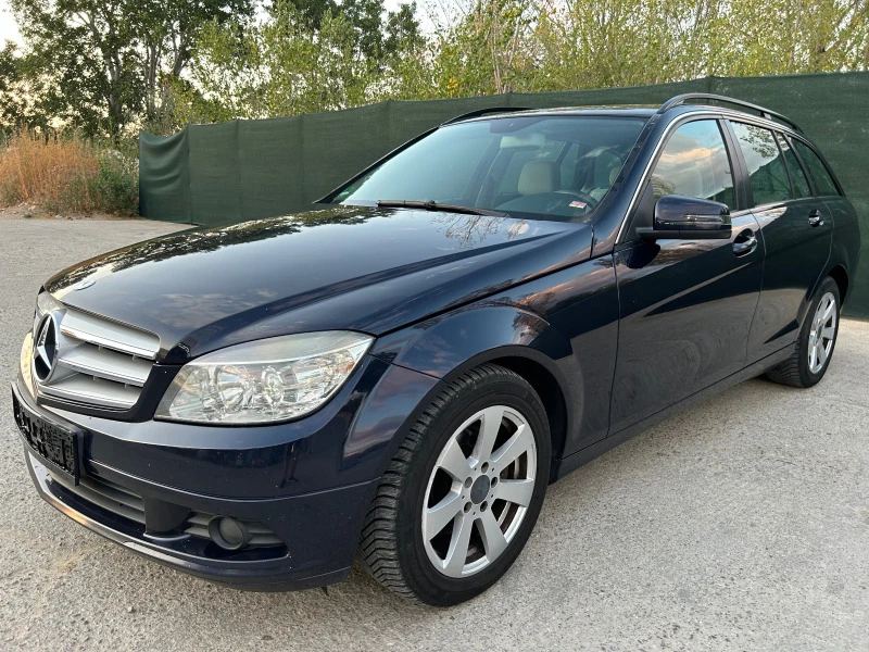 Mercedes-Benz C 220, снимка 1 - Автомобили и джипове - 48128138