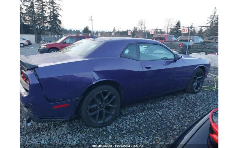 Dodge Challenger 3.6L SXT, снимка 9 - Автомобили и джипове - 48263645