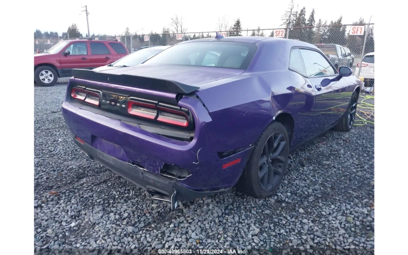 Dodge Challenger 3.6L SXT, снимка 7 - Автомобили и джипове - 48263645