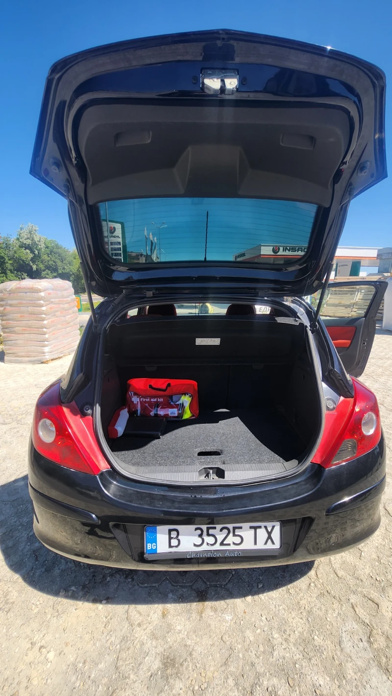 Opel Corsa 1.2 Black and Red Edition , снимка 7 - Автомобили и джипове - 48441527