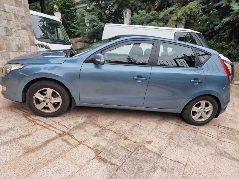 Hyundai I30 1.6, снимка 7 - Автомобили и джипове - 49342363