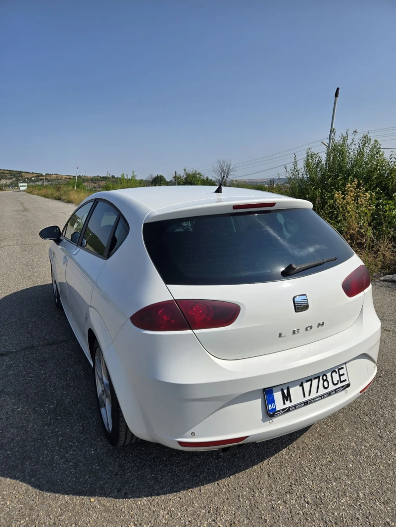 Seat Leon 1.8 TSI, снимка 7 - Автомобили и джипове - 51966275