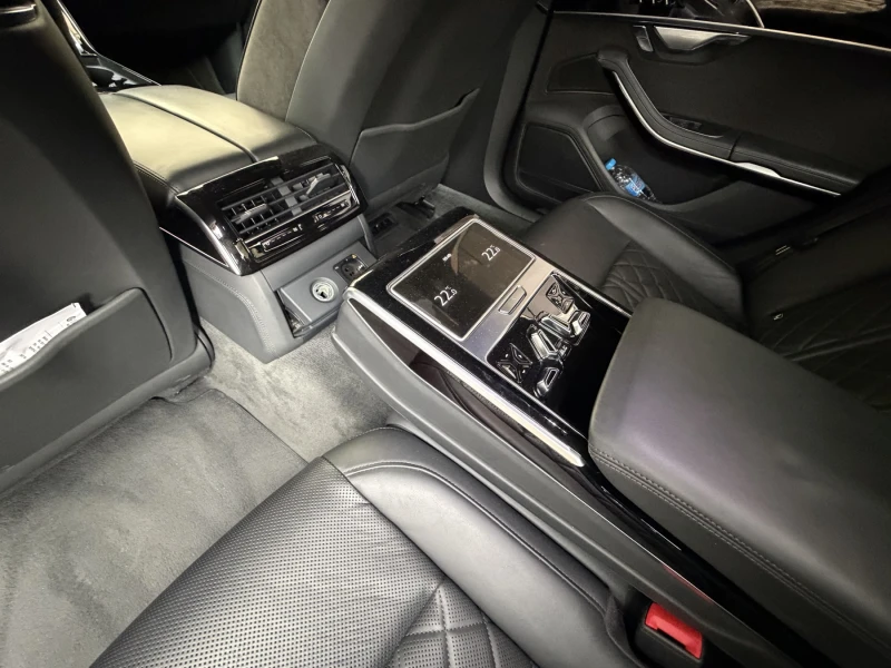 Audi S8 B&O* Matrix* 360* Масаж* обдухване, снимка 15 - Автомобили и джипове - 51916696