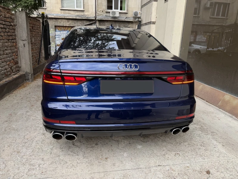 Audi S8 B&O* Matrix* 360* Масаж* обдухване, снимка 6 - Автомобили и джипове - 51916696