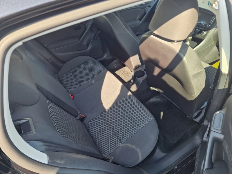 VW Golf 1.6-NAVI-106K.S., снимка 10 - Автомобили и джипове - 52311688