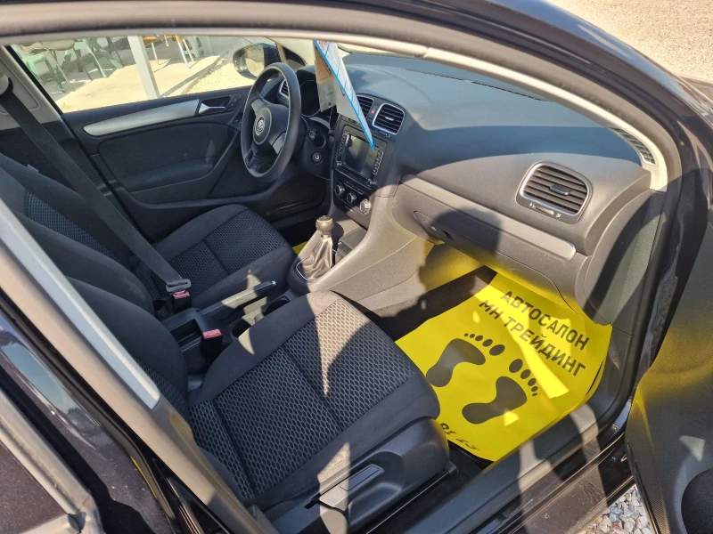 VW Golf 1.6-NAVI-106K.S., снимка 8 - Автомобили и джипове - 52311688
