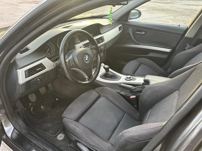 BMW 320 320д, снимка 11 - Автомобили и джипове - 52554313