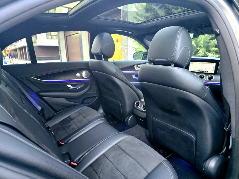 Mercedes-Benz E 300 300E AMG* 4MATIC* BURMAS* 9G* MULTIBEAM* PANORAMA*, снимка 12 - Автомобили и джипове - 52698012